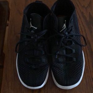 Men’s Air Jordon hightop. Gentle wear